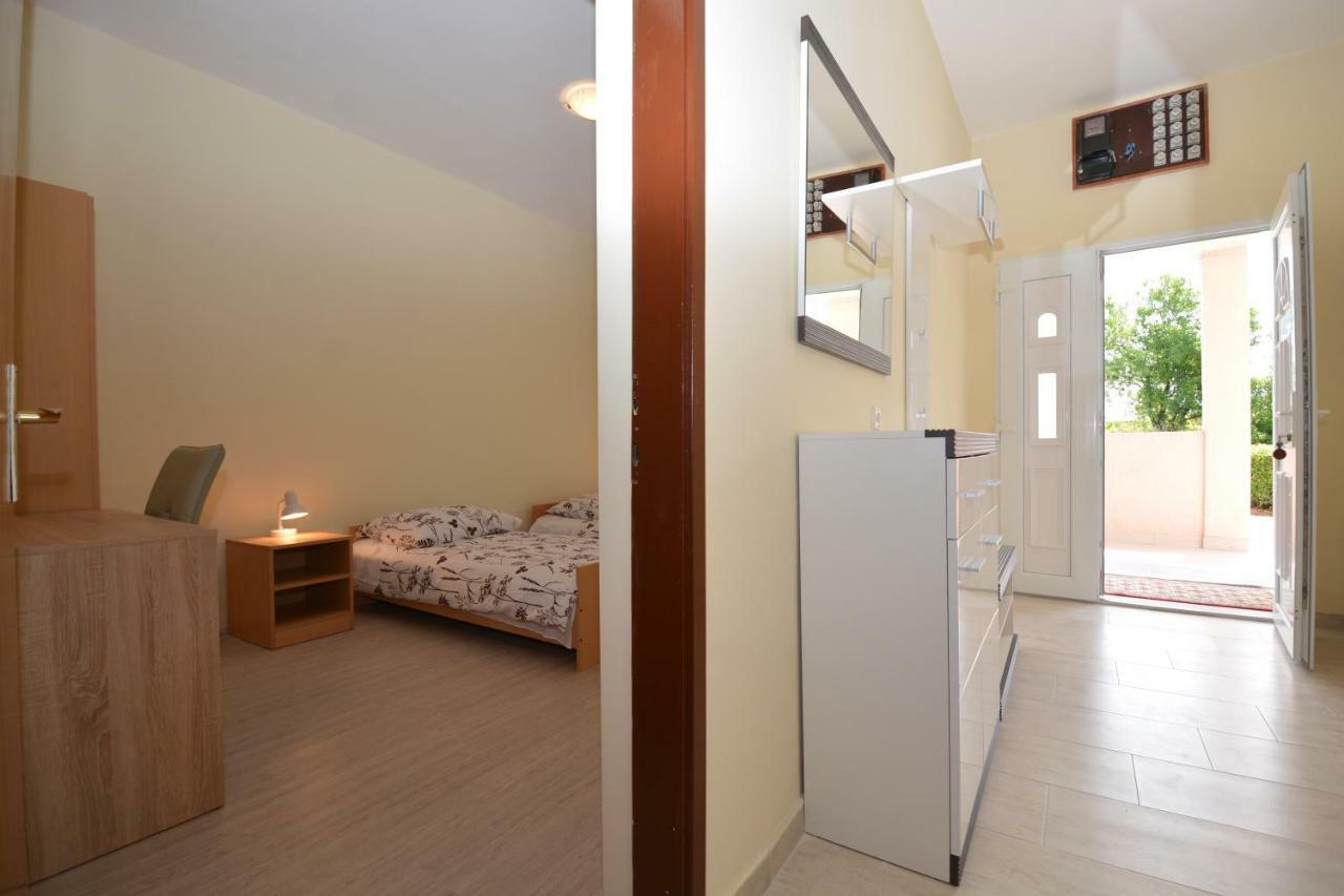 Apartman Susic Apartment Policnik Exterior photo