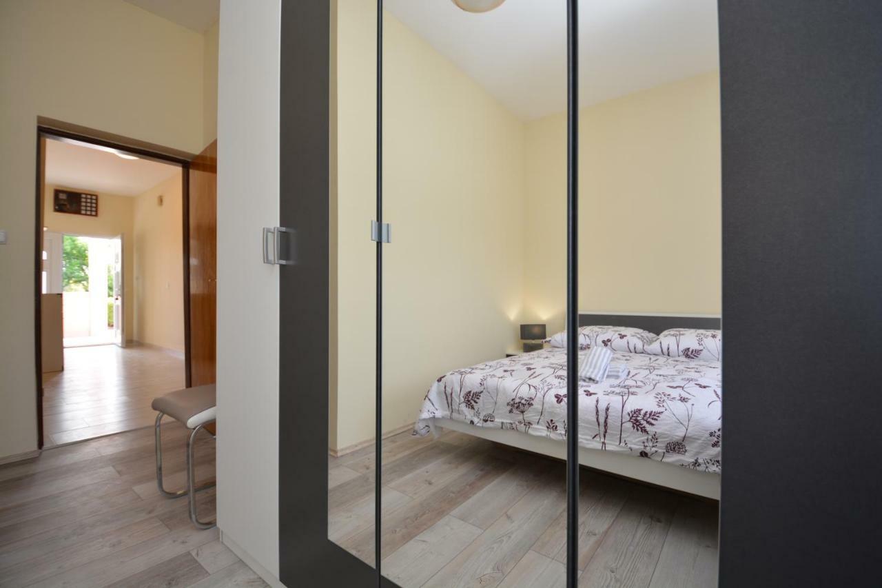 Apartman Susic Apartment Policnik Exterior photo
